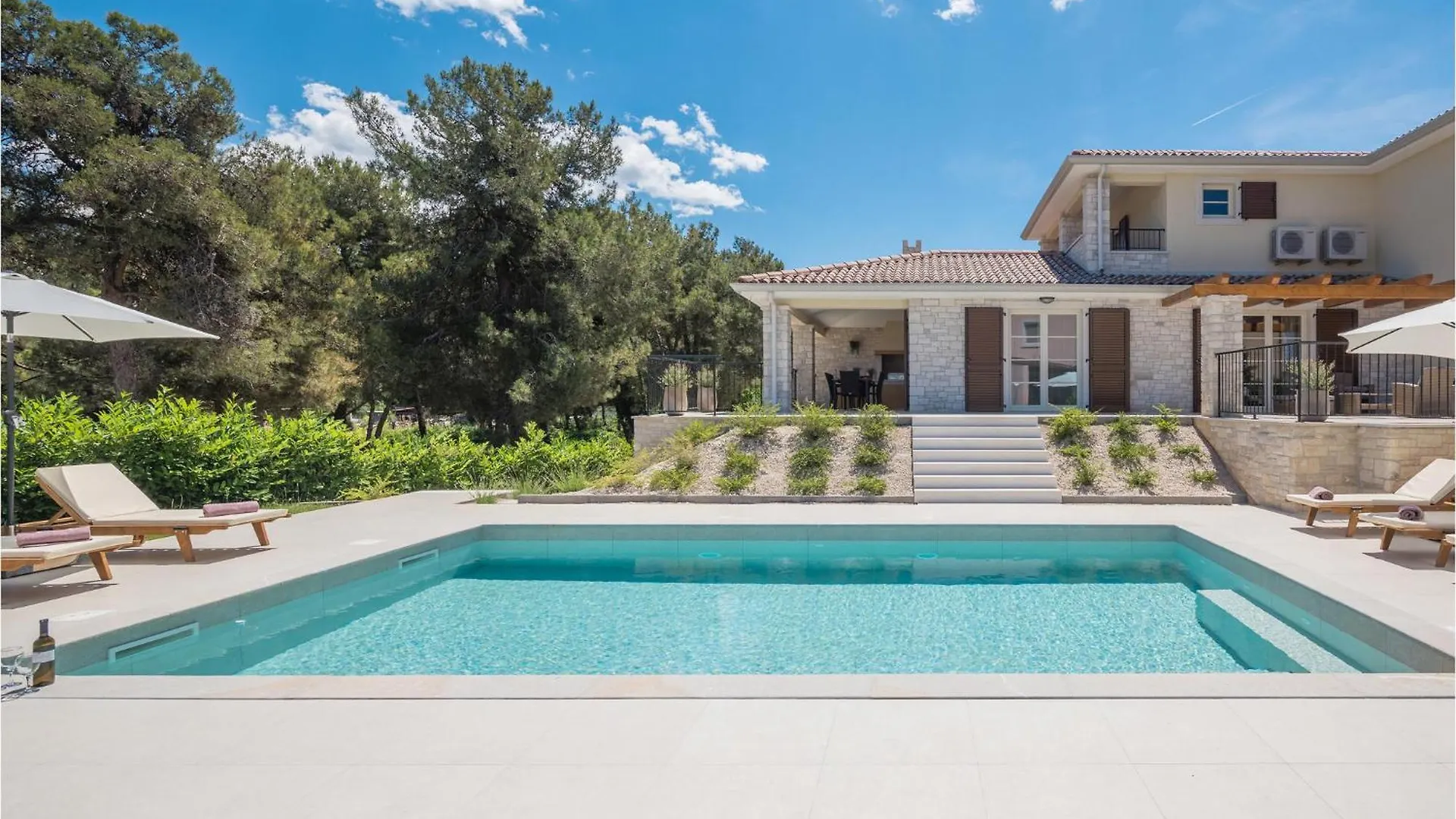 Stunning Home In Umag With Wifi